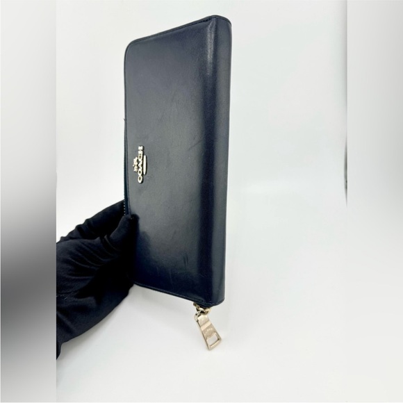 Coach slim zip around wallet - Picture 7 of 14